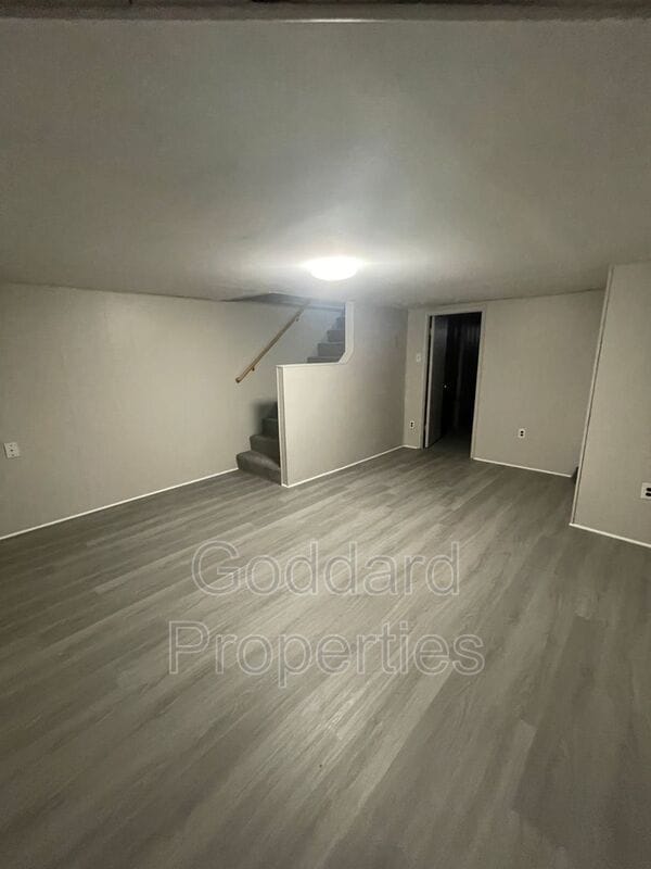 Building Photo - 2221 Southorn Rd