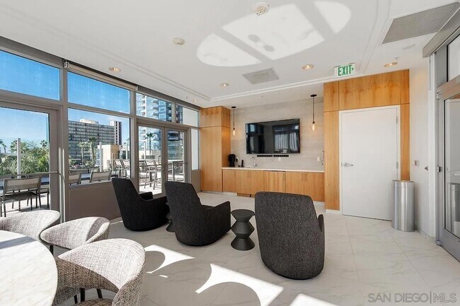 Building Photo - 1262 Kettner Blvd