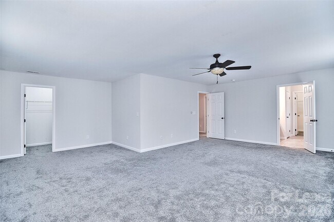 Building Photo - 5115 Chapel Chase Lane