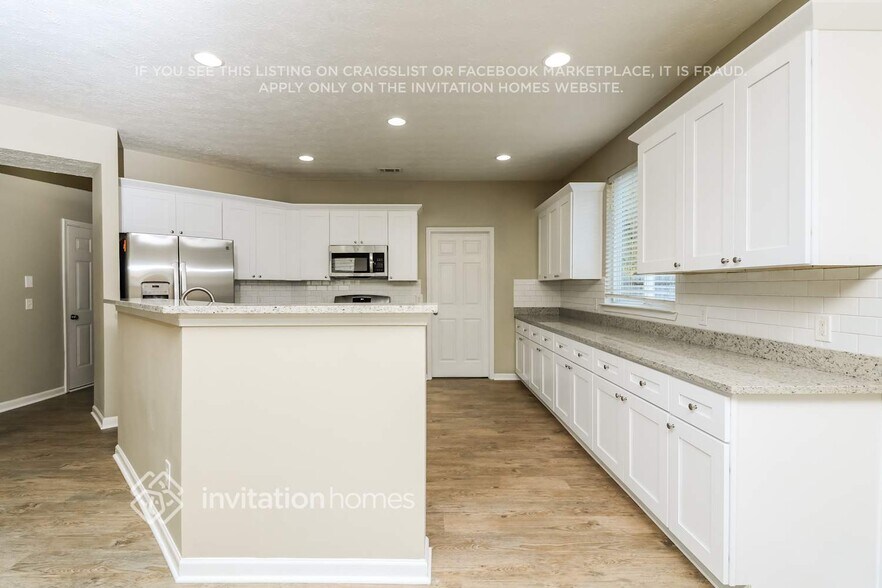 Building Photo - 2718 Farmstead Ct