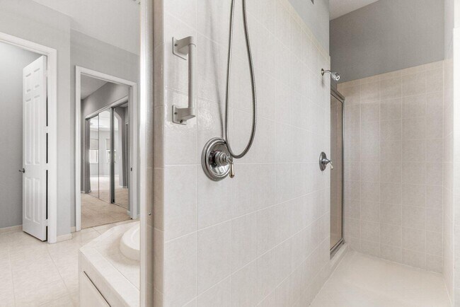 Building Photo - 11316 Mainsail Ct