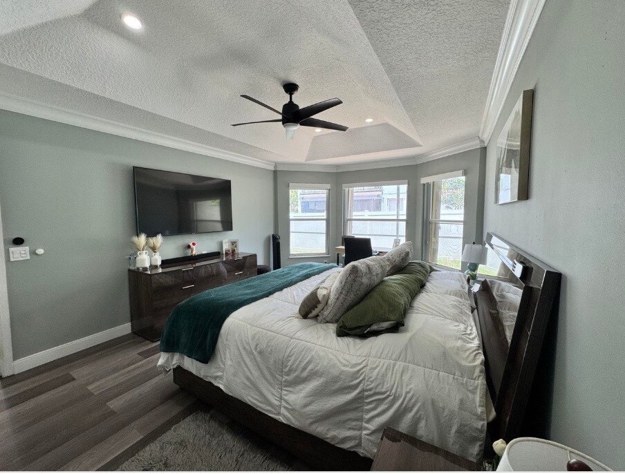 Building Photo - 18038 Rhumba Way