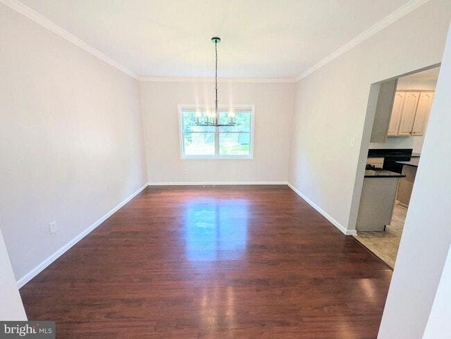 Building Photo - 114 Lenape Dr
