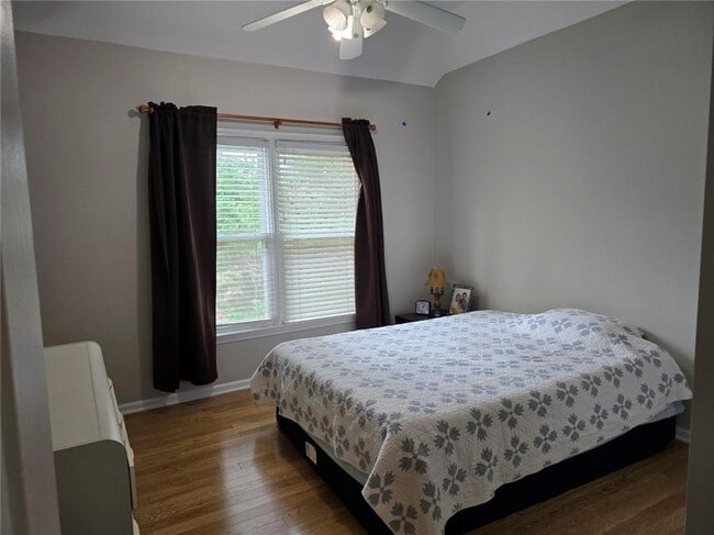 Building Photo - 5085 Byers Rd