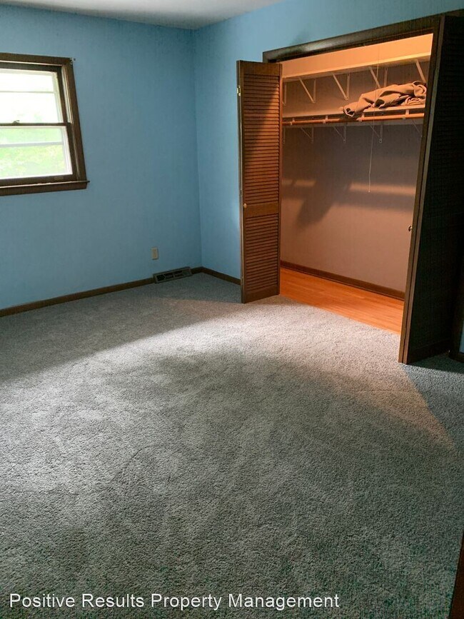 Building Photo - 4 br, 2.5 bath House - 1612 Aragona