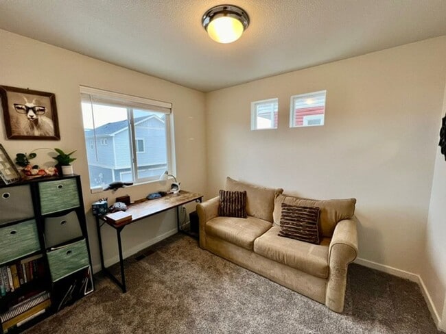 Building Photo - Gorgeous modern carriage style home available in Banning Lewis Ranch!