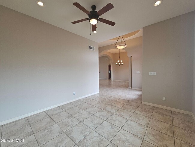 Building Photo - 6713 Capitan Ridge