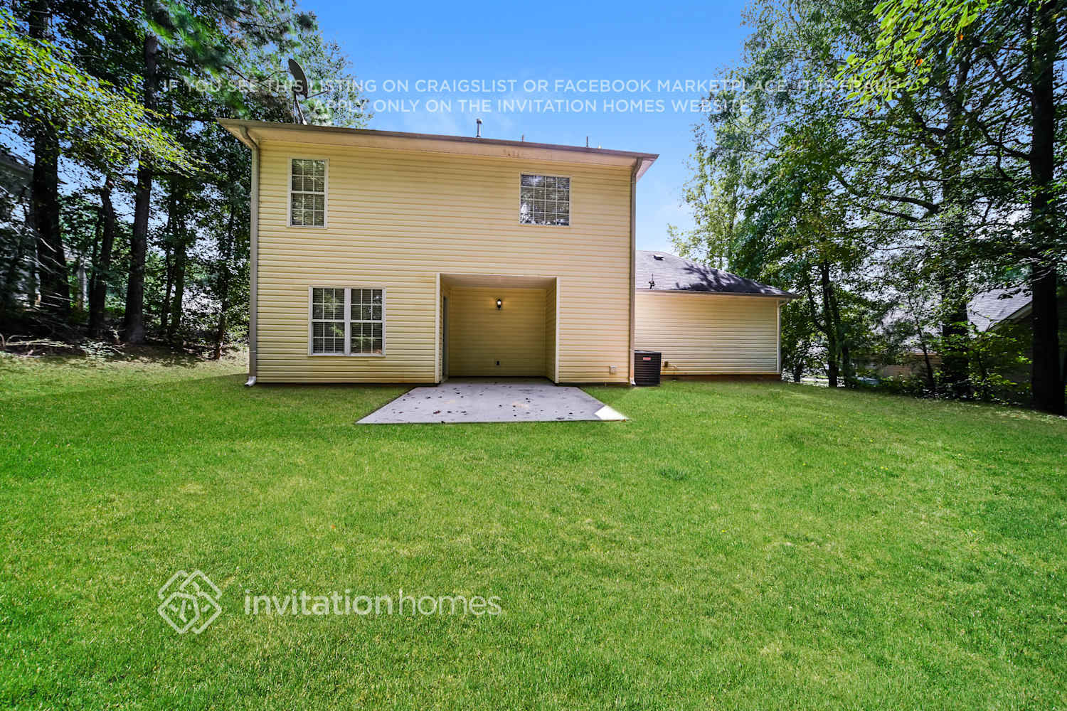 Building Photo - 204 Revolutionary Dr