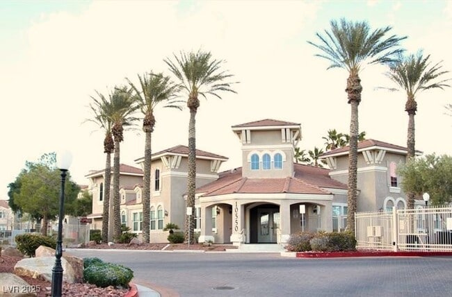 Building Photo - 10550 W Alexander Rd