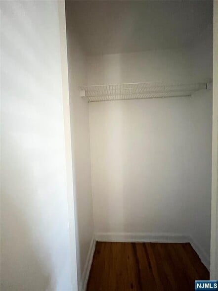 Building Photo - 51 W Hudson Ave