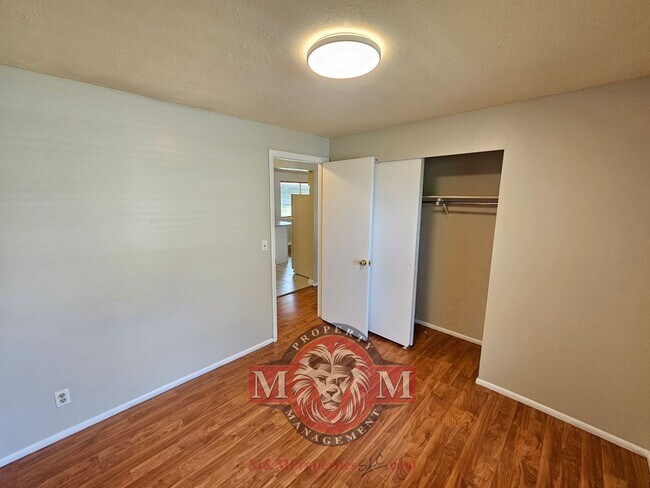 Building Photo - 7067 Bello Ave
