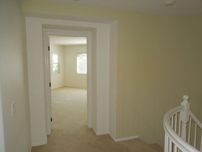 Building Photo - 39288 Half Moon Cir