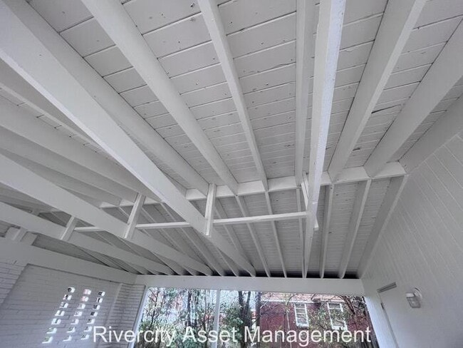 Building Photo - Newly Renovated Home In Memphis!!!!! Section 8 Welcomed!!!!!