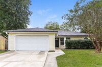 Building Photo - 1608 Twin Oak Dr W
