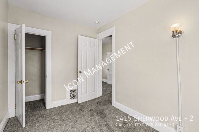 Building Photo - 1415 Sherwood Ave