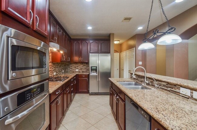 Building Photo - 1202 Ancrum Hill Ln