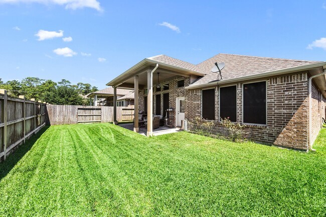 Building Photo - 2623 Cedar Path Ln