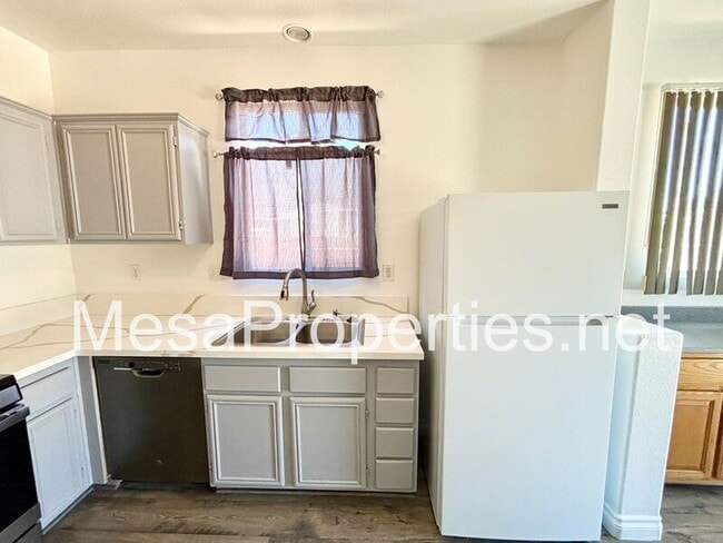 Building Photo - 13034 Lehigh Ct