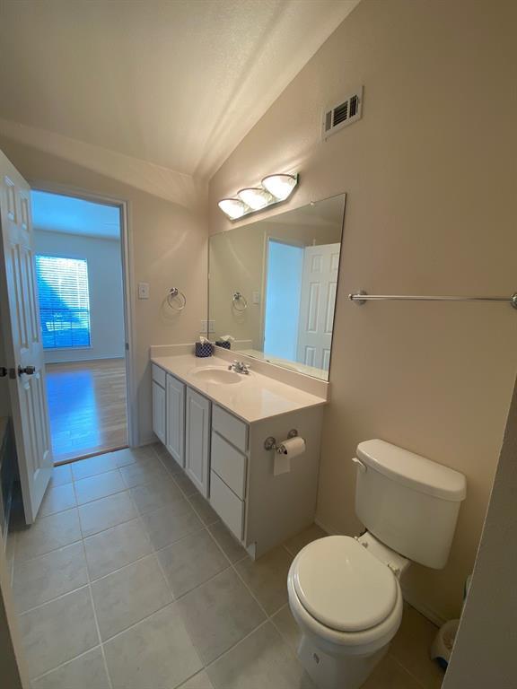 Building Photo - 3101 Townbluff Dr