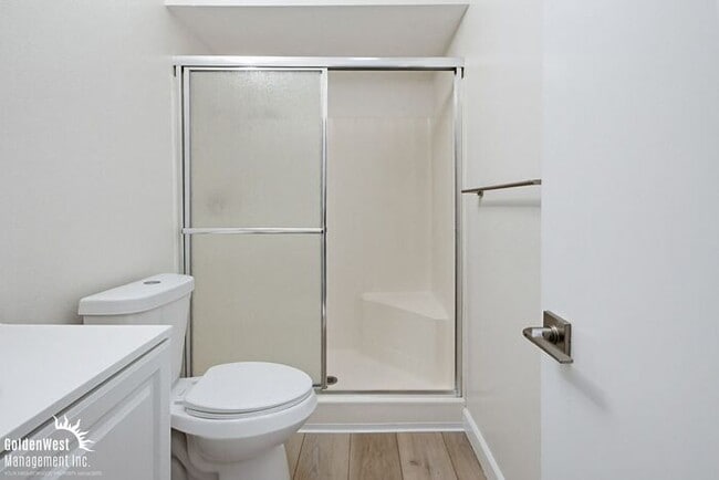 Building Photo - Charming 2Bdm 2Ba Condo with Scenic Views in Lake San Marcos!