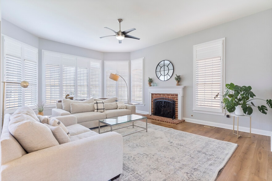 Building Photo - 4522 Mixed Willow Pl