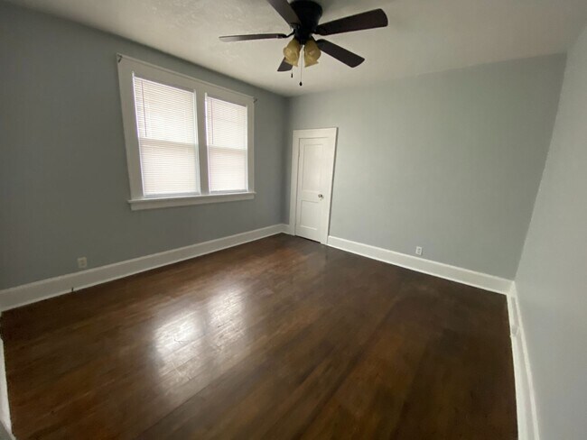 Building Photo - PRE-LEASING