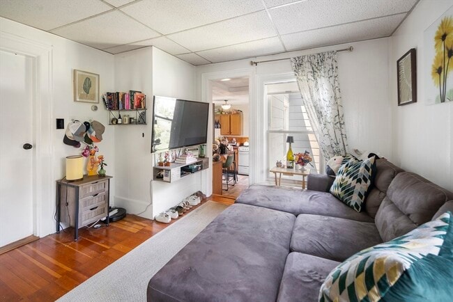 Building Photo - 38 Spring St