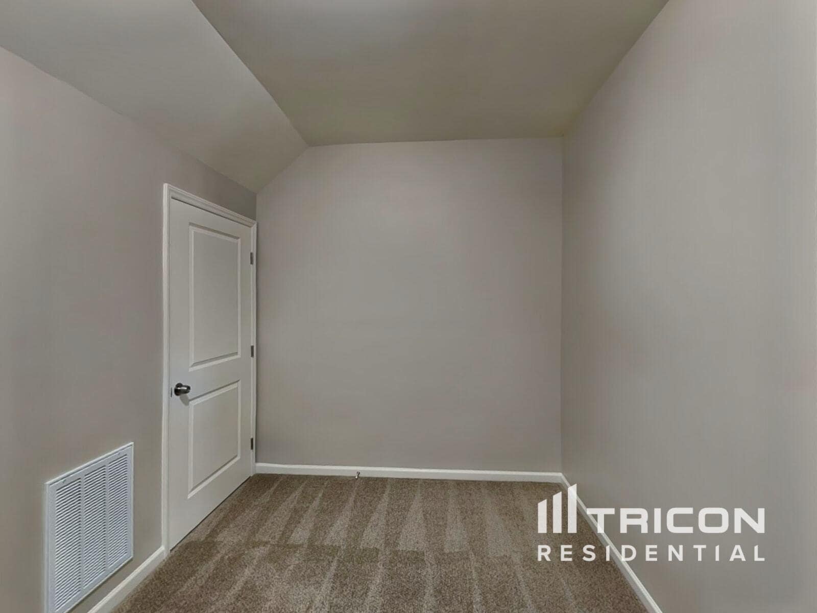 Building Photo - 3011 Laney Pond Rd