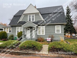 Building Photo - 1004 W. Resseguie-