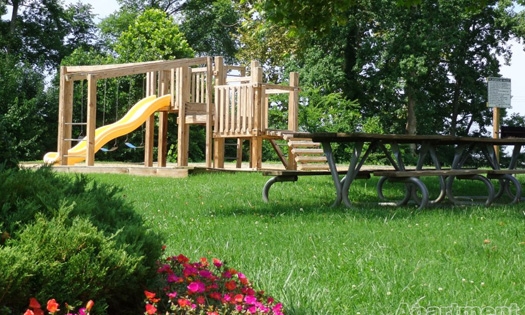 Playground - Meadowridge Apartments