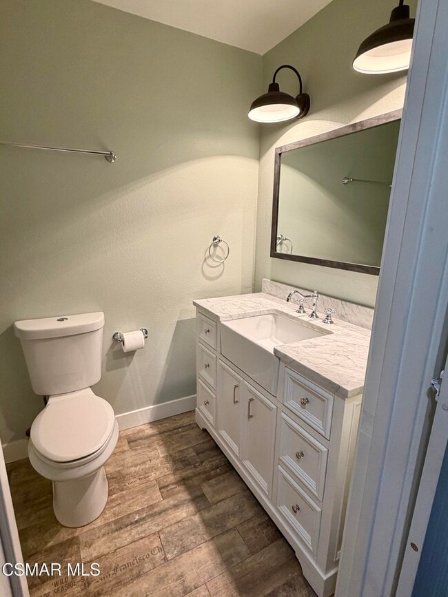 Building Photo - 13389 Vista Levana Dr