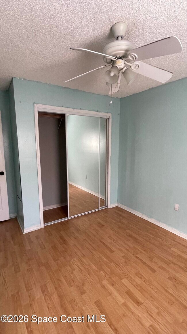 Building Photo - 2555 Street Pauls Dr