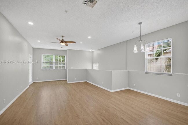 Building Photo - 107 Lighthouse Cir