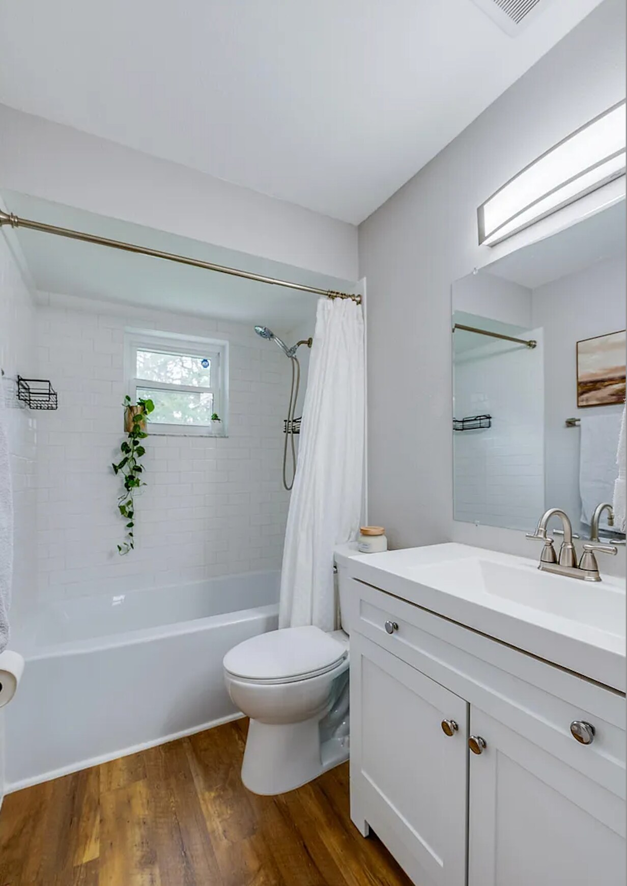 Building Photo - 1036 Tompkins Dr