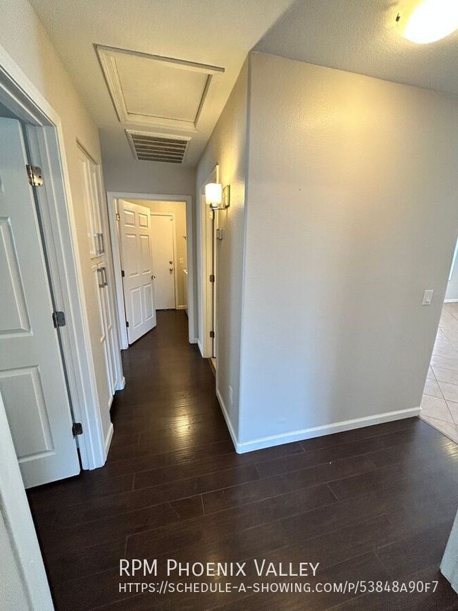 Building Photo - 3711 W Firehawk Dr