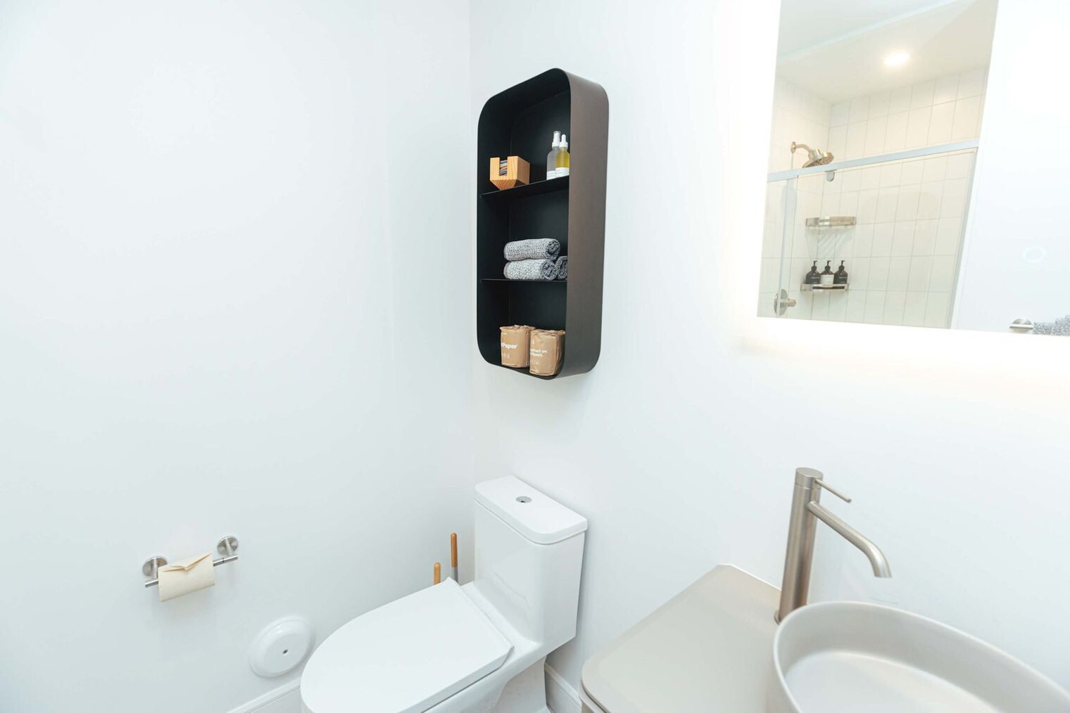 Building Photo - 1911 3rd Ave N