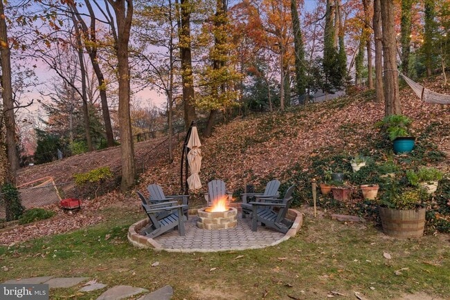 Building Photo - 7203 Arthur Dr