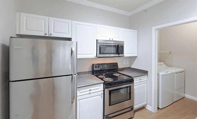 Building Photo - 10505 S I-35 Frontage Rd