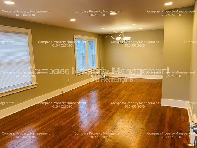 Building Photo - 1462 Walker Ave NW