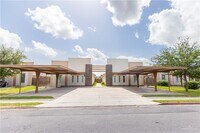 Building Photo - 15 Sabercat Ave
