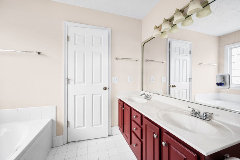 Building Photo - 1108 Waverunner Ct E