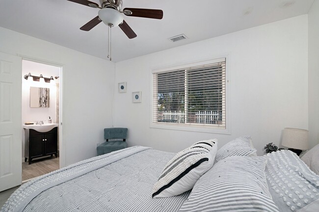 Building Photo - Beautiful 3BD 2BA House Sitting on Over 1/...