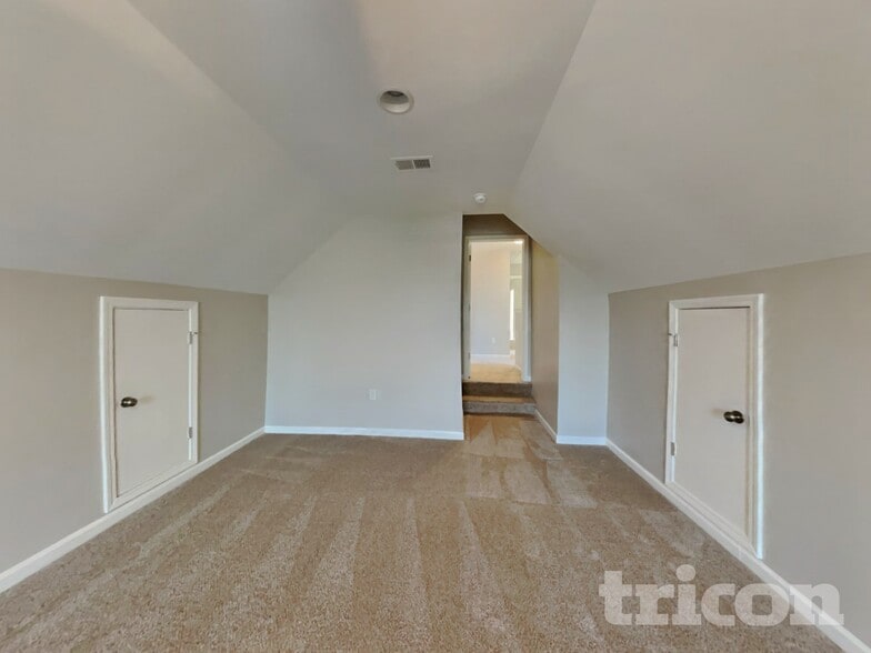 Building Photo - 127 Dunnsmore Dr