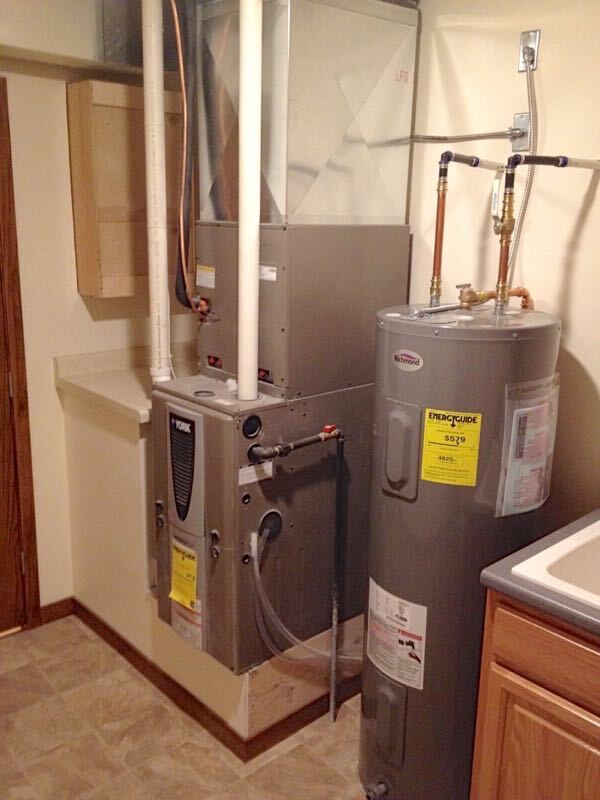 Furnace, A/C, Water heater - 407 Wisconsin St