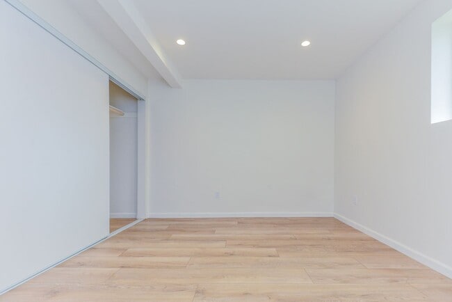 Building Photo - 1855 Euclid Street Residences