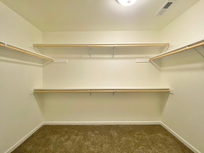 Building Photo - Beautiful, Newly-Built Home with Office