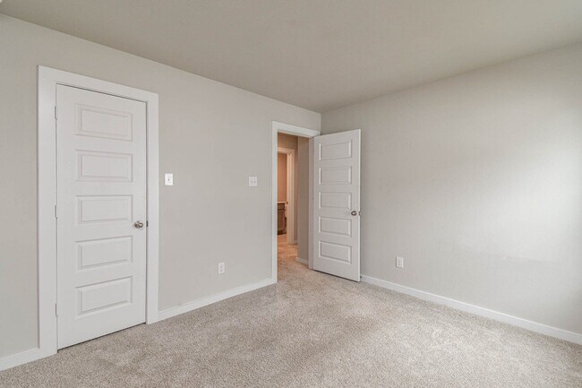 Building Photo - 18307 Yaupon Bough Ln