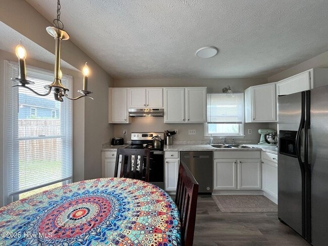 Building Photo - 5721 Randleman St