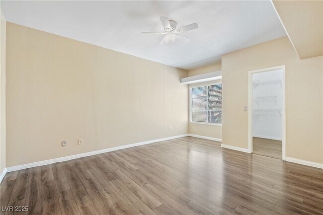 Building Photo - 525 Indian Princess Dr