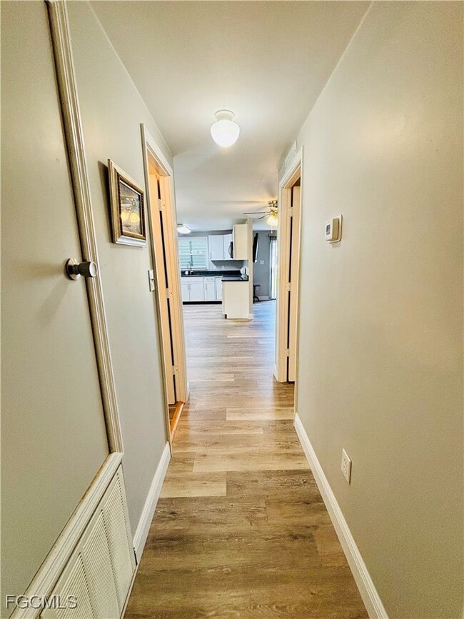 Building Photo - 16091 Siesta Dr